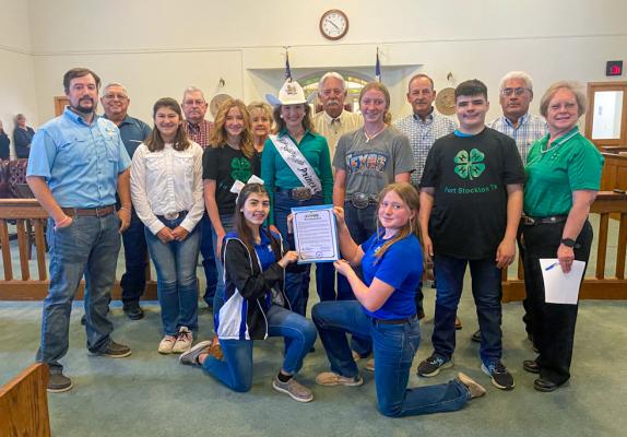 4-H students recognized