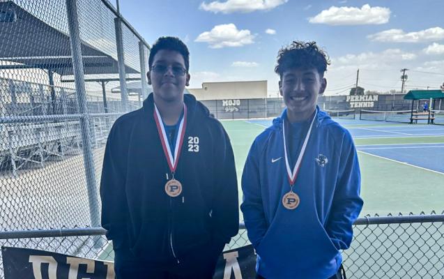 Fort Stockton’s two medalists at last week’s regular season finale in Odessa were, from left to right, Jeremiah Ramirez and CT Dominguez. Courtesy Photo