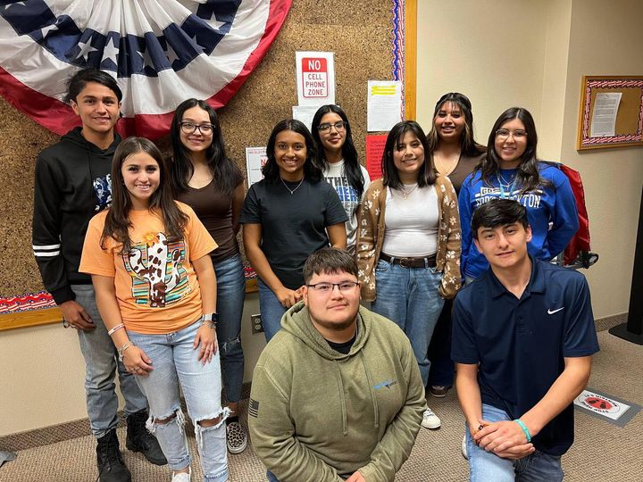 FSISD students receive election training | Fort Stockton Pioneer