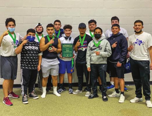 Powerlifters claim 1st place to begin 2021 campaign