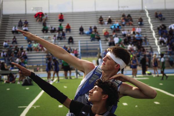 The Fort Stockton Middle School Panthers and Junior High Prowlers delivered strong performances at the Junior Comanche Relays, hosted by Monahans Middle School on Thursday, March 27. Photo by Carla Vazquez