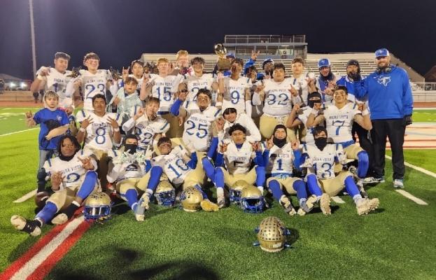 The Buena Vista Longhorns celebrate their Bi-District championship last week. Photo provided by the Buena Vista ISD