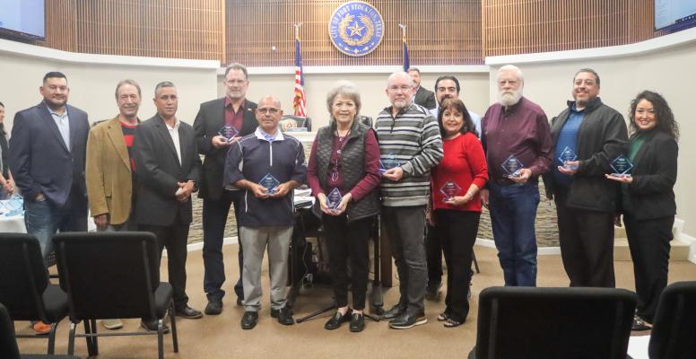 Members of the Charter Review Committee were honored for their efforts in creating the homerule charter during the Dec. 12 city council meeting. Recognized were Joe Chris Alexander, Vanessa Cardwell, Jerome Chavez, Kevin Dehaven, Joe Ben Gallegos Jr., Sylvia Hernandez, Gil-Rey Madrid, Rev. Jim Miles, Ember Renteria, Ken Ripley, Lou Ann Tovar, Anthony Urias, Terry Wigham and Ethny Valenzuela. Voters chose to make Fort Stockton a home-rule charter city in the Nov. 8 election. Photo by Shawn Yorks