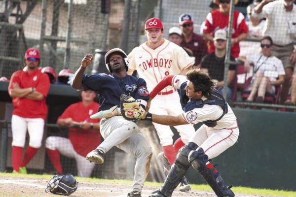 Cowboys Win Three of Four in Santa Fe, Stay in Playoff Hunt