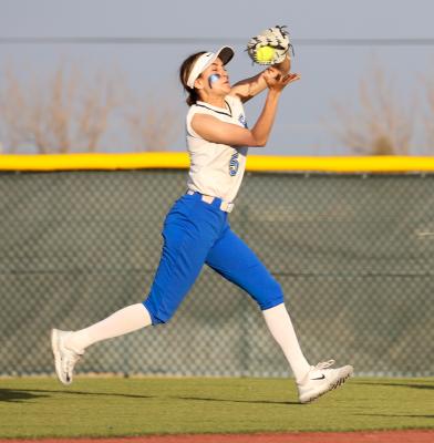 Fort Stockton’s Ivanna Ortiz snags a line drive in short center field, Tuesday against San Angelo Lake View. Photo by Shawn Yorks