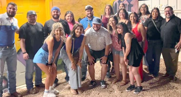 Fort Stockton High School graduates reunited for their twentieth reunion, exchanging memories and unforgettable bonds out at Joe’s Place and other local hotspots around town. Courtesy photo