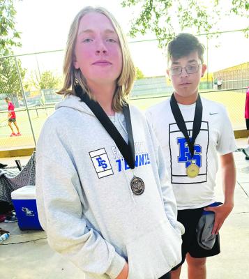 Rain, sleet can’t deter Panther tennis