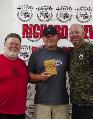 Jim Horton, middle, won the Beans Division from Friday’s jackpot competition.