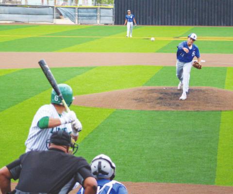 Fort Stockton senior Alex Williams throws a pitch in the early stages of Friday’s contest against Monahans in Seminole. Photo by Diatra Guevara.
