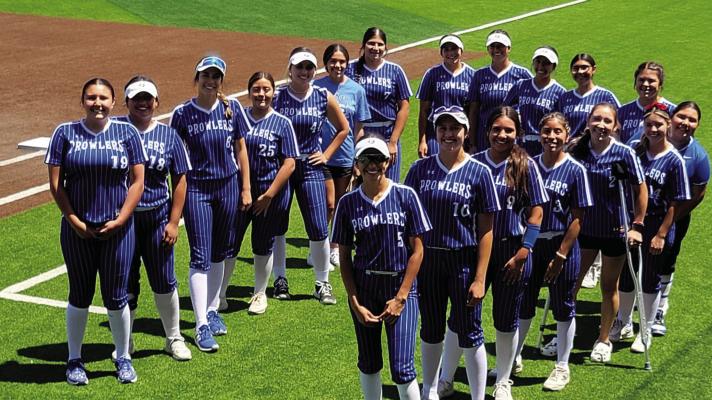 Softball playoffs getting ready to start at the playoff game. Photo courtesy of Fort Stockton High School