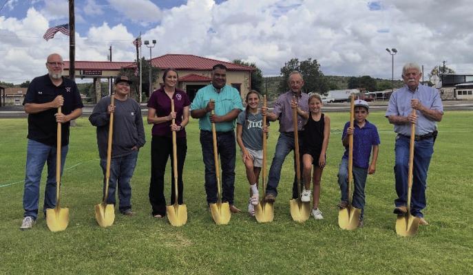 Groundbreaking in Iraan