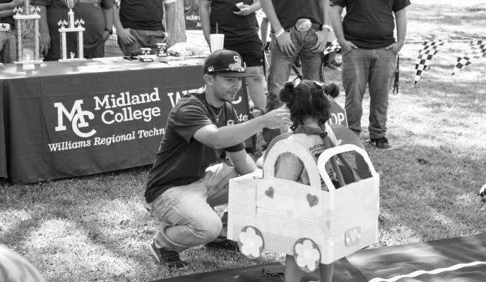 Fort Stockton Automotive Students Inspire and Lead