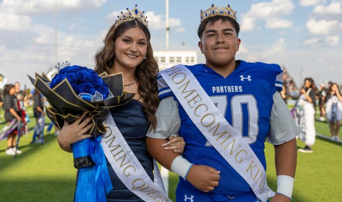 Homecoming Queen and King, Senior, Kailyn Reeves and Senior, Orlando Gomez. Courtesy Photo: Ayden Chavez/Tumbleweed+