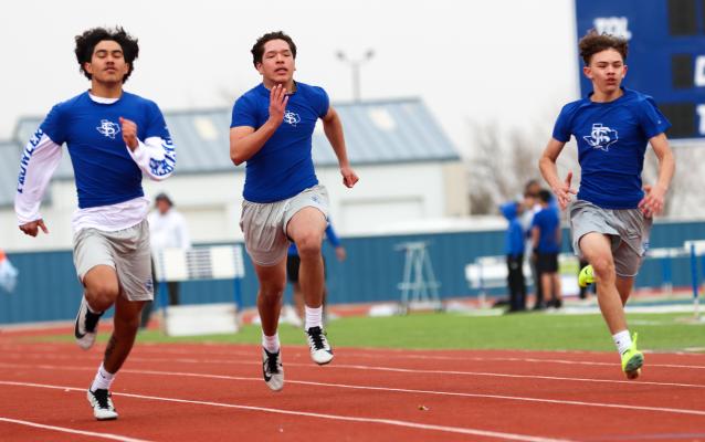 Fort Stockton competes in Heat 5 of the Division 2 100-meter run, Saturday. Photo by Shawn Yorks