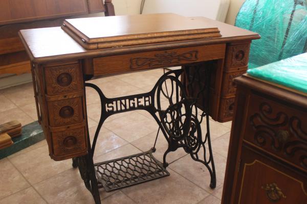 A bedroom suite that was originally in the Rollins-Sibley House from 1926 to 1928; a Singer treadle sewing machine made in 1910 and used by John Rollins’ grandmother to make clothes for her family; and a rocking chair were donated by John Rollins and his wife, Dr. Dee Rollins, who traveled to Fort Stockton to make the donations on April 6.