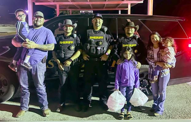 The King family ensured that active-duty officers with Pecos County Sheriff’s Office were fed on Monday courtesy of meals provided by the Sagebrush Café.