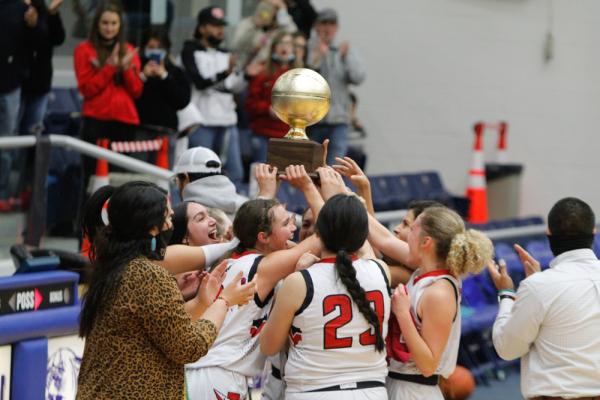 Iraan Girls Basketball trophy ceremony