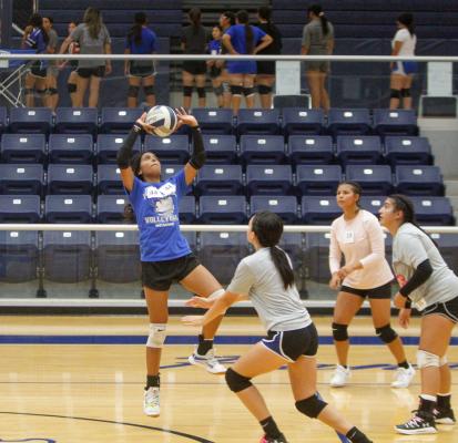 Eliana Mata took on hitter and setter roles in a dual capacity for the first time in her career a season ago. The senior will look to lead the Prowlers to the playoffs for the first time in six years this upcoming season. Pictured is Mata during the afternoon session of try outs on Aug. 1. Photos by Nathan Heuer