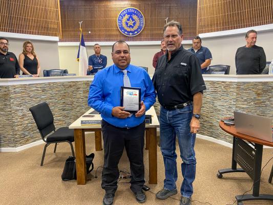 Ramos receives service award