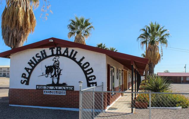 Spanish Trail Lodge