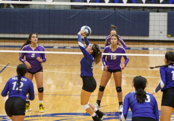 Ivanna Ortiz dishes out a set in the third set of Saturday’s win at home