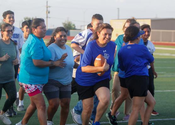 Mom's Football 101