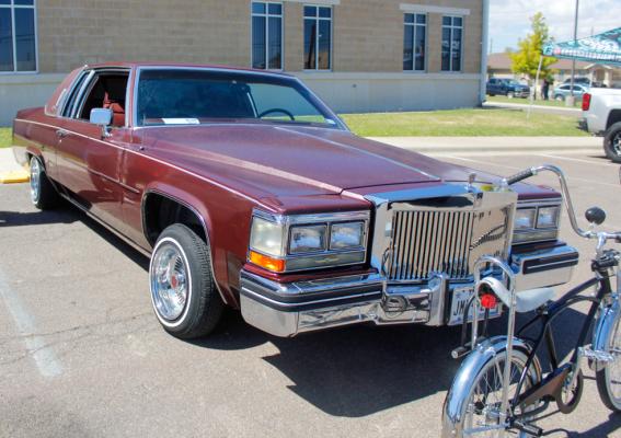 Barrio Fest Car Show