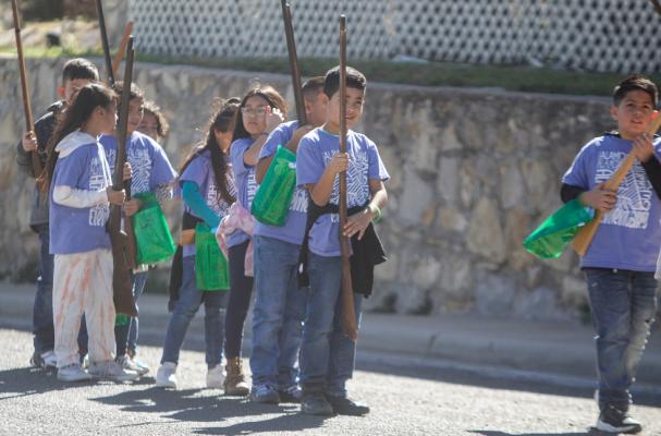 2nd graders take part in Texas Independence Day festivities
