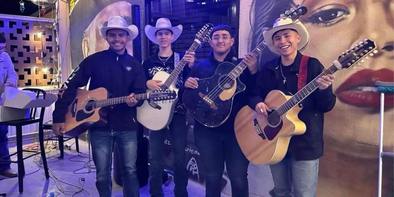 Opening the street dance is Frente Alta! They are a local band made up of four very talented young men.