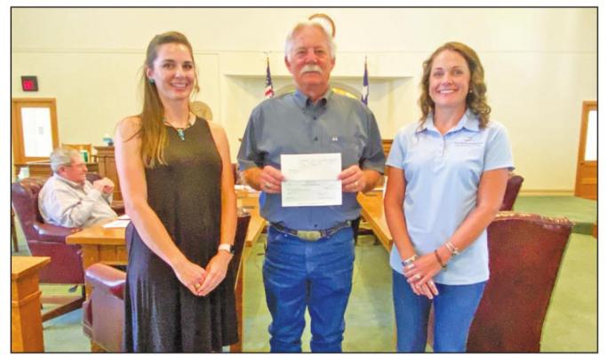 TransPecos Bank donates $10K