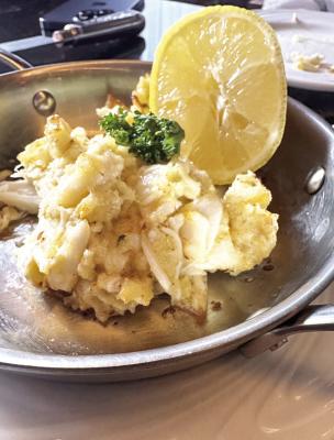 A crab cake that STANDS ALONE