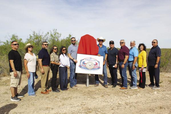 Family and descendants of the marker honorees, Felis Garza and brothers Bernardo and Cesario Torres, gathered on the beautiful Thursday morning to celebrate the history of their ancestors. Photo by Joh Covington