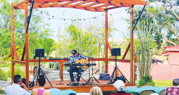The Summer Off the Patio concert series returned last Thursday with musician Jerry Serrano. The cherished local event faced cancellation last year due to the pandemic, and is back in full swing for five more shows. Photo by Jeremy Gonzalez