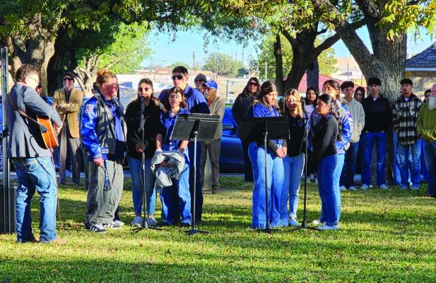 Students from the Fort Stockton Highschool came to Zero Stone Park on Monday morning to honor the city’s veterans with their musical talent.
