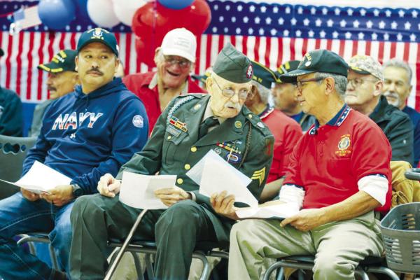 INTERMEDIATE SCHOOL HONORS VETERANS
