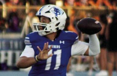 Senior quarterback Gerry Diaz, #11, played a big role in the success, rushing for 97 yards and two touchdowns on just 11 carries. He also added 71 yards through the air, connecting on four of seven passes, including touchdown strikes to Jayden Sotelo and Nikki Sotelo. Photo by Kory Lakey, Tumbleweed+