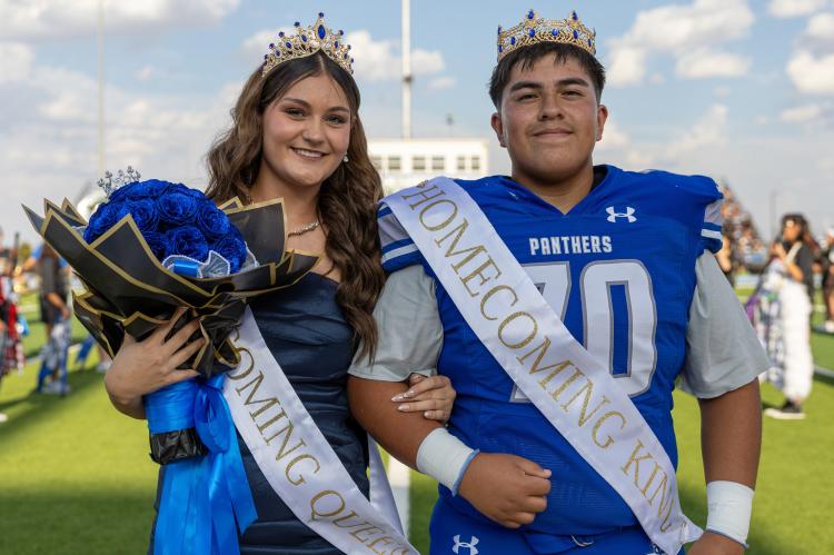 Homecoming Queen and King, Senior, Kailyn Reeves and Senior, Orlando Gomez. Courtesy Photo: Ayden Chavez/Tumbleweed+