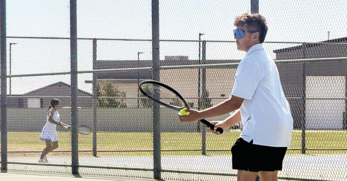The Panthers finished the two-match trip 1-1, falling one point short against Levelland before reversing the outcome against Brownfield.