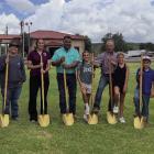 Groundbreaking in Iraan